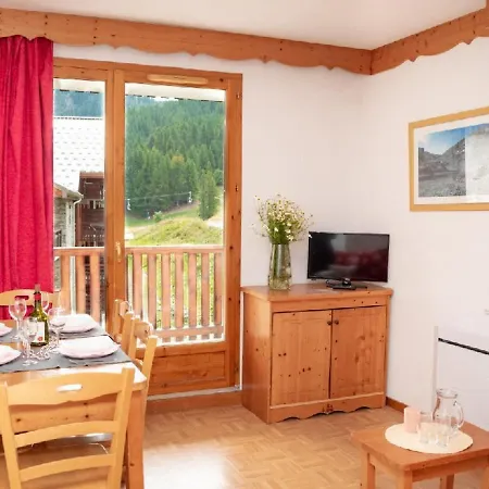 Apartment 3 Pieces Avec Balcon, Tv Et Parking Inclus A - Fr-1-504-81 Puy-Saint-Vincent